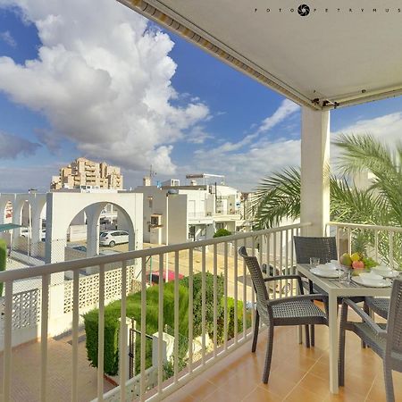 טורבייחה Apartment With Pool, Sea Views & Balcony Less Than 10Min Walk To La Mata Beach! מראה חיצוני תמונה