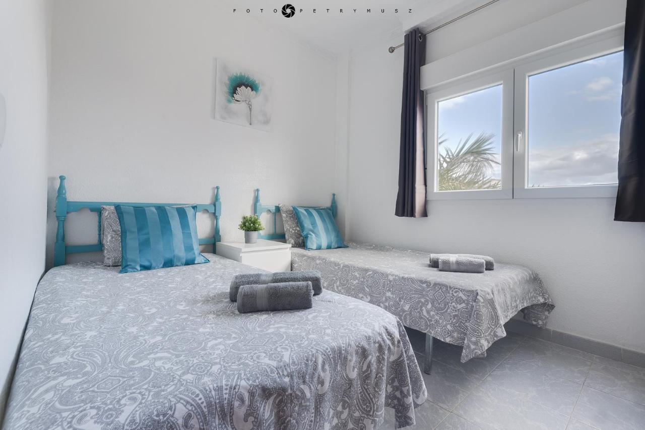 טורבייחה Apartment With Pool, Sea Views & Balcony Less Than 10Min Walk To La Mata Beach! מראה חיצוני תמונה